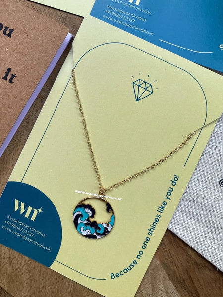 Ocean Wave Beach Neckpiece
