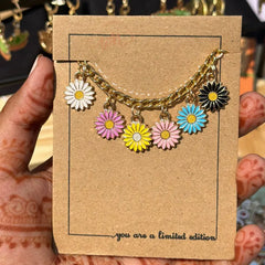 Dainty Floral Bracelet