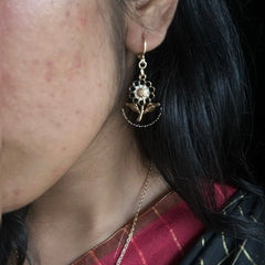Black flower Earrings