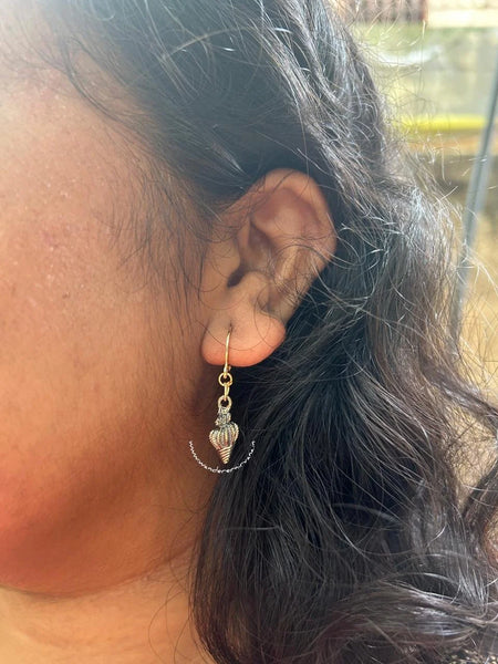 Grey Shankh Earrings