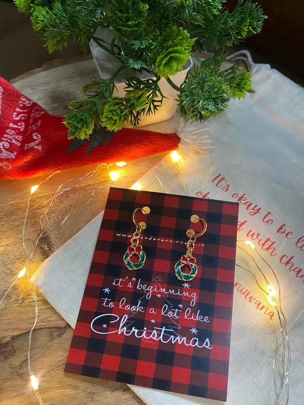 Mistletoe Earring
