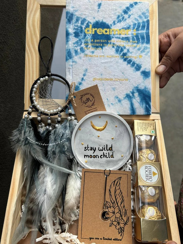 Moon Hamper Box