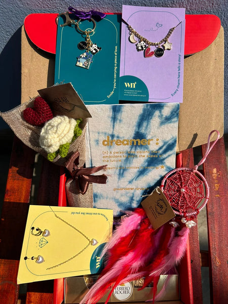 Couple Hamper Box