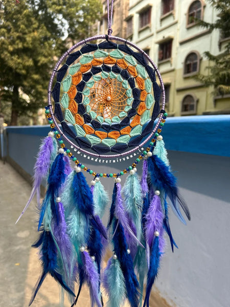 Mint Resort Dreamcatcher