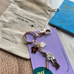Cricket Diamond All Rounder Keychain