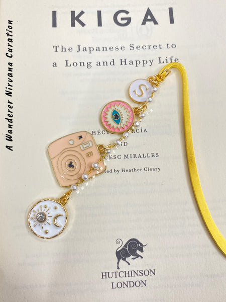 Curate Your Own Bookmark