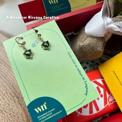 Evergreen Heart Hamper Box