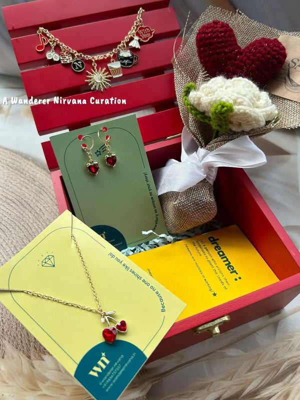 Rare Hearts Blush Hearts Hamper Box