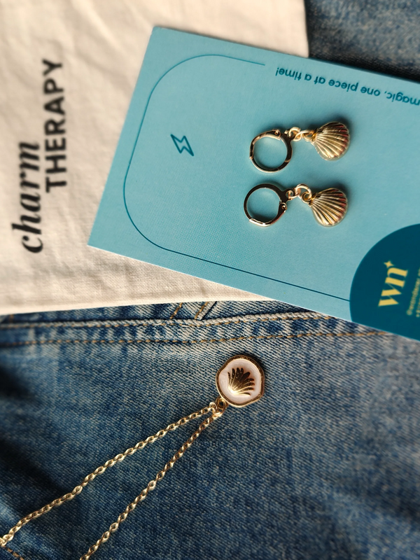 Beach Day Neckpiece and earrings set