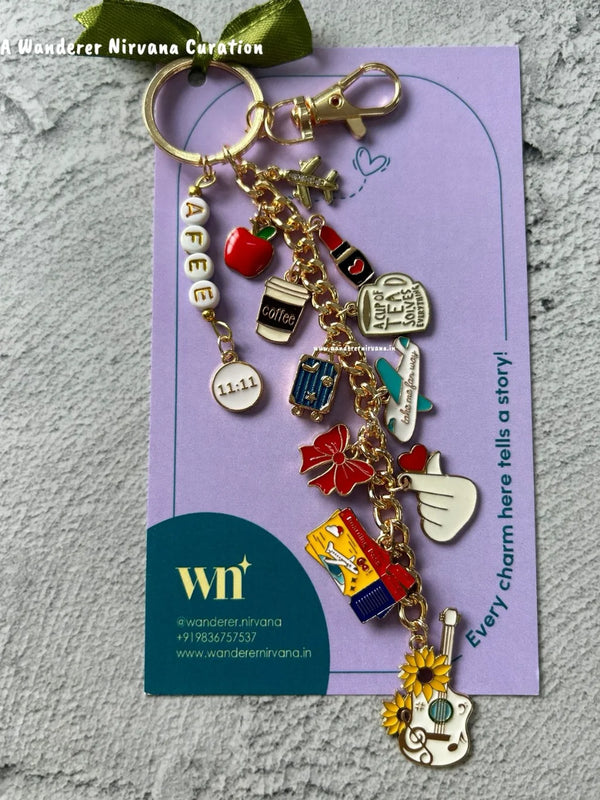 Travel : Your Story Keychain