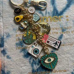 Travel New York London Adventure Beach keychain Bagcharm