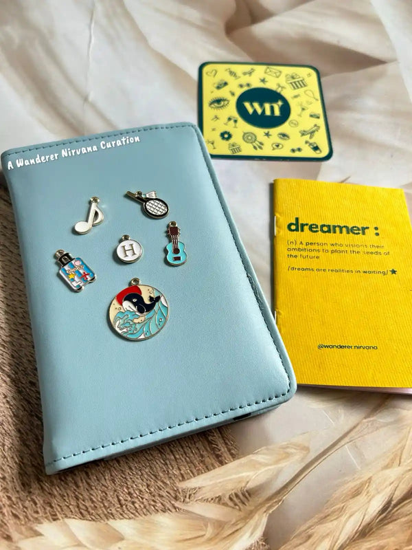 Wave Travel Team Passport Cover