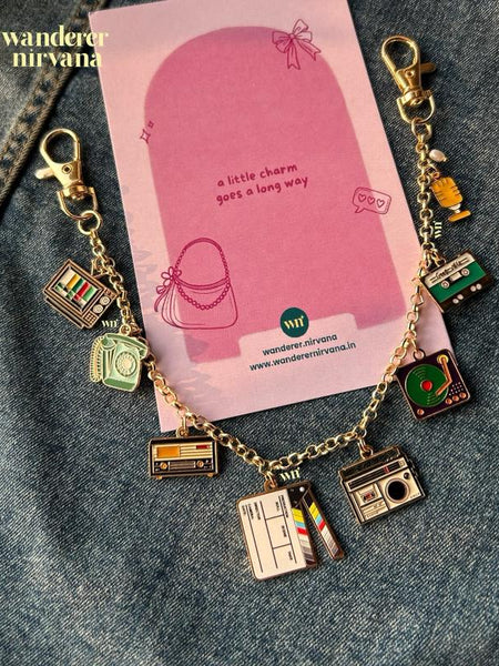 Behind the Scenes Retro Bagcharm chain