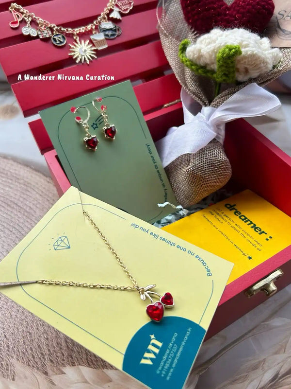 Rare Hearts Blush Hearts Hamper Box